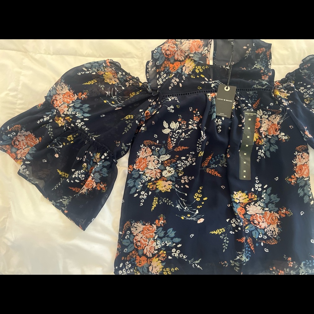 Lucky Brand Cold Shoulder Bell sleeve Blouse